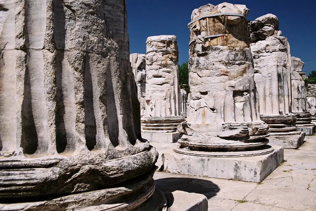 Didim Map: Where the Temple, Altınkum and the Marina Sit