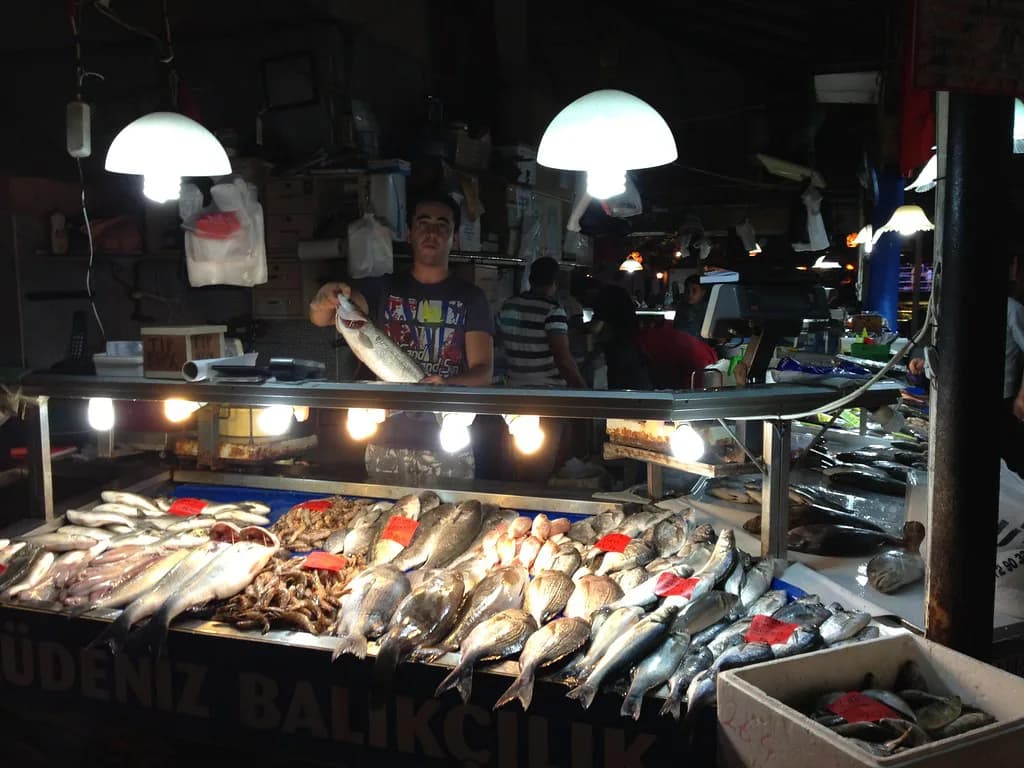 Fethiye Fish Market: What to Buy & Where to Eat