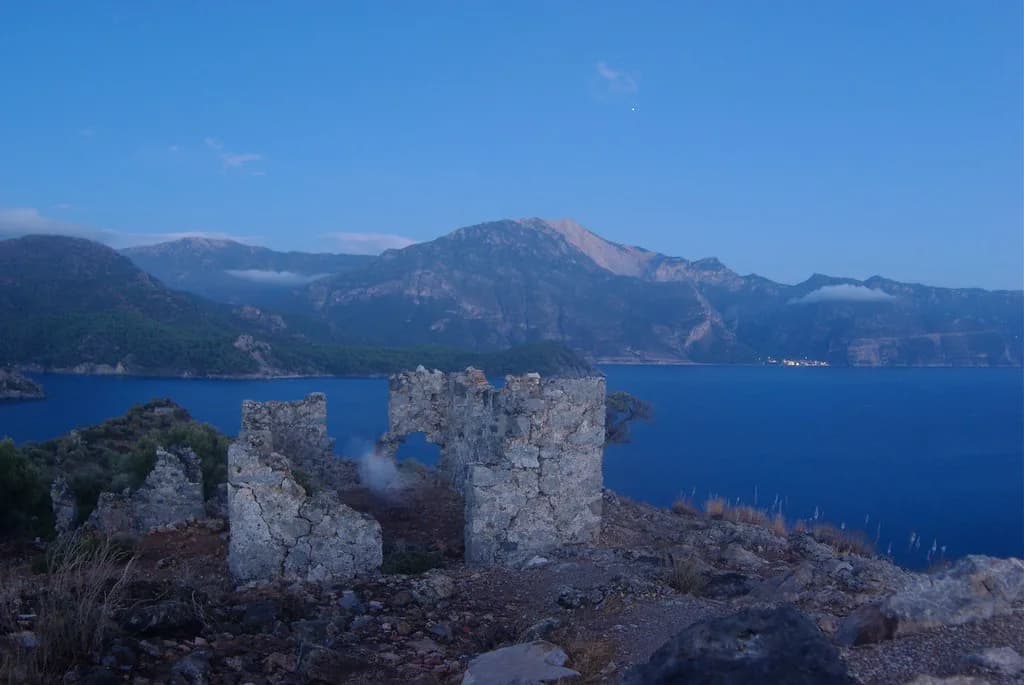 Fethiye Map: Old Town, Harbour and Nearby Resorts