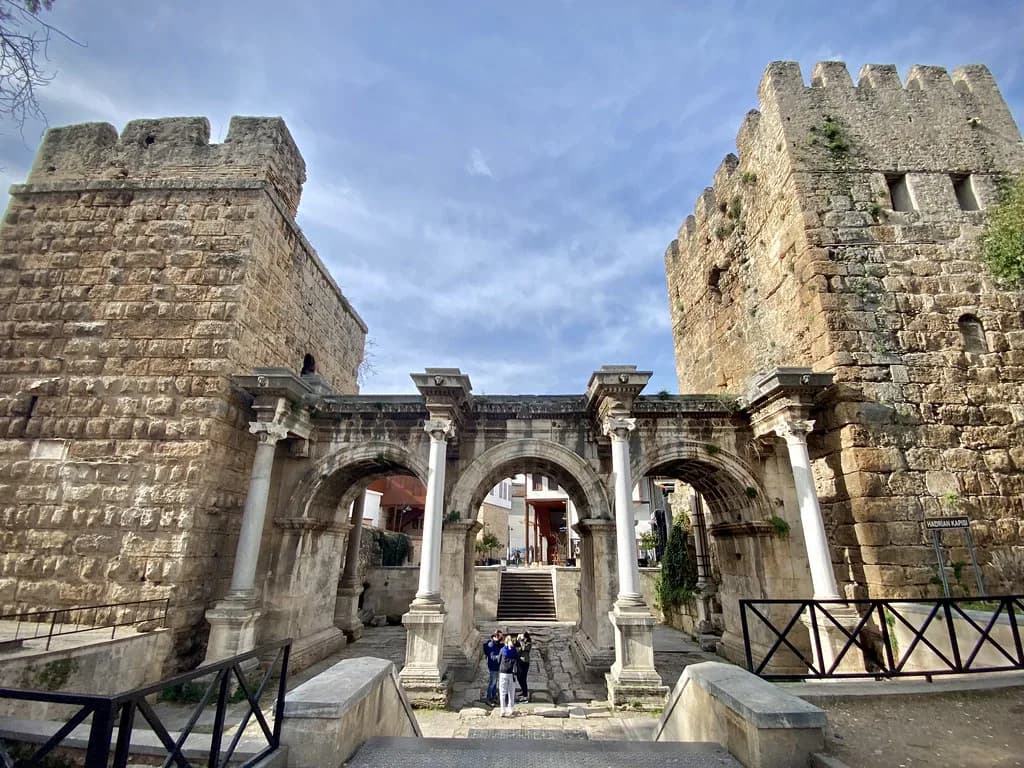 Hadrian's Gate, Antalya: What to See at Üçkapılar in Kaleiçi