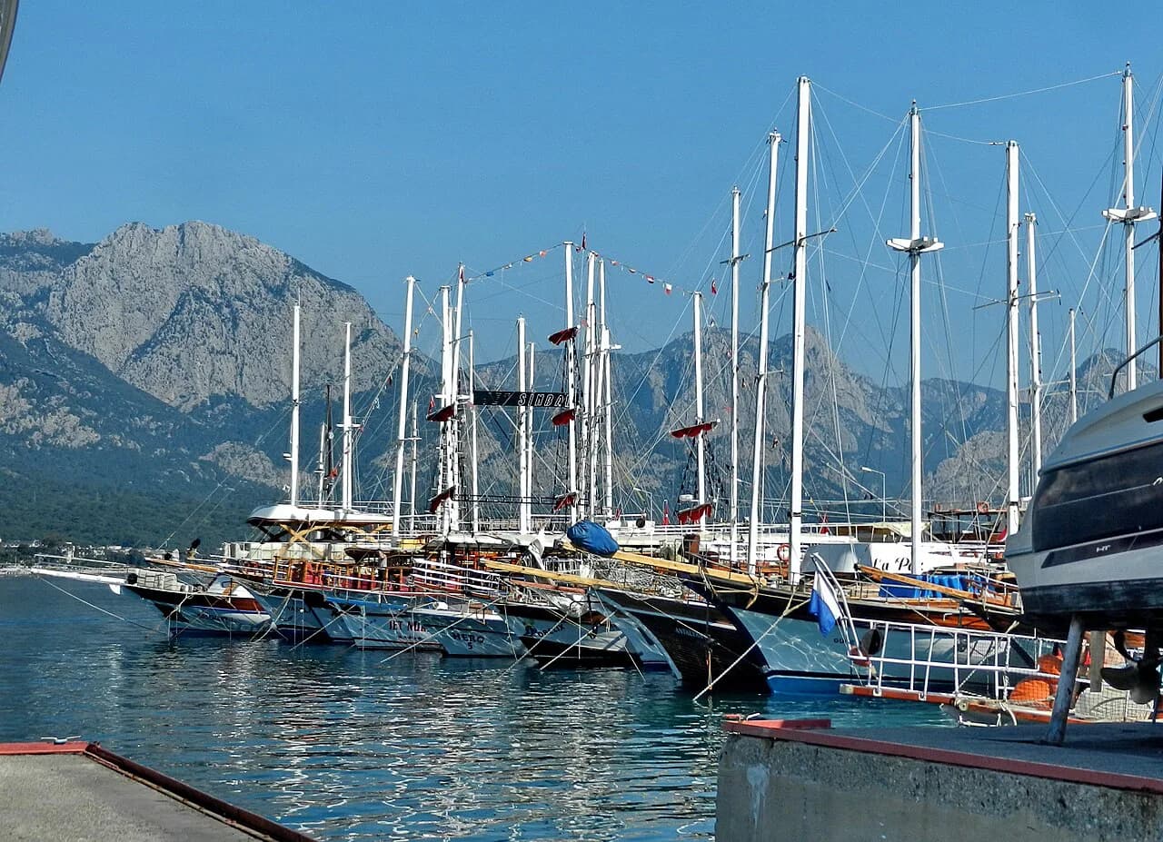 Kemer Marina: What to See at the Harbour and Marina