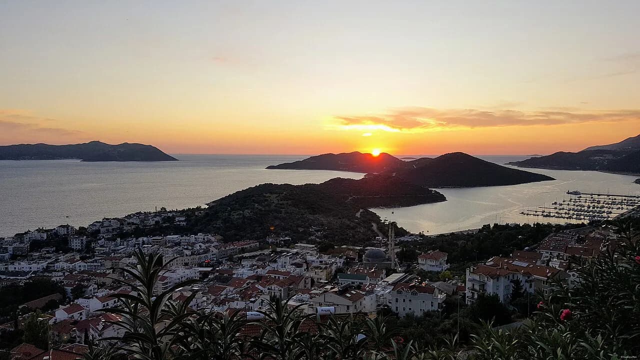 Mosques in Kaş: A Short, Respectful Visit