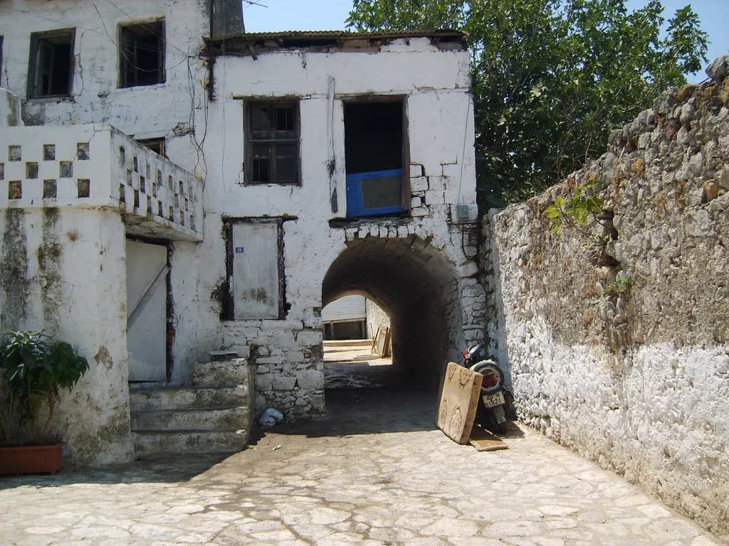 Mosques in Marmaris: What Visitors Can See and How to Visit