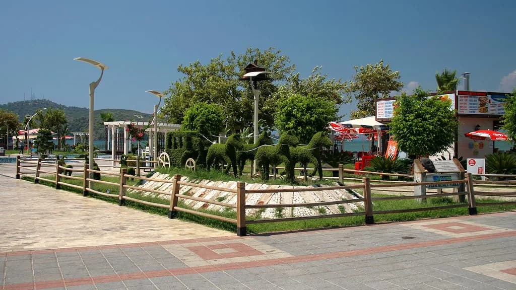 Shopping in Fethiye: Bazaars, Markets and High Street Shops