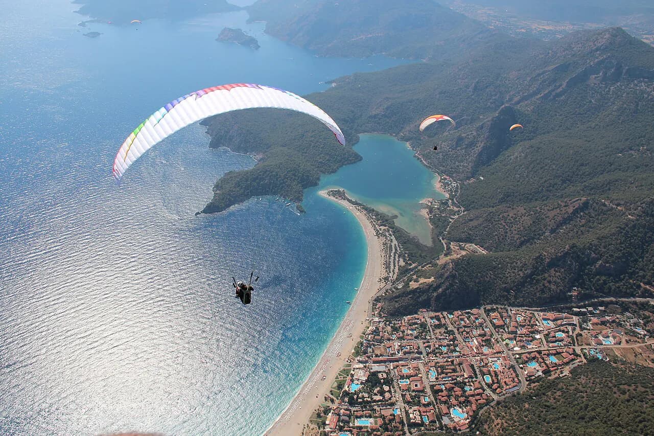 Fethiye Paragliding: Tandem Flights from Babadağ