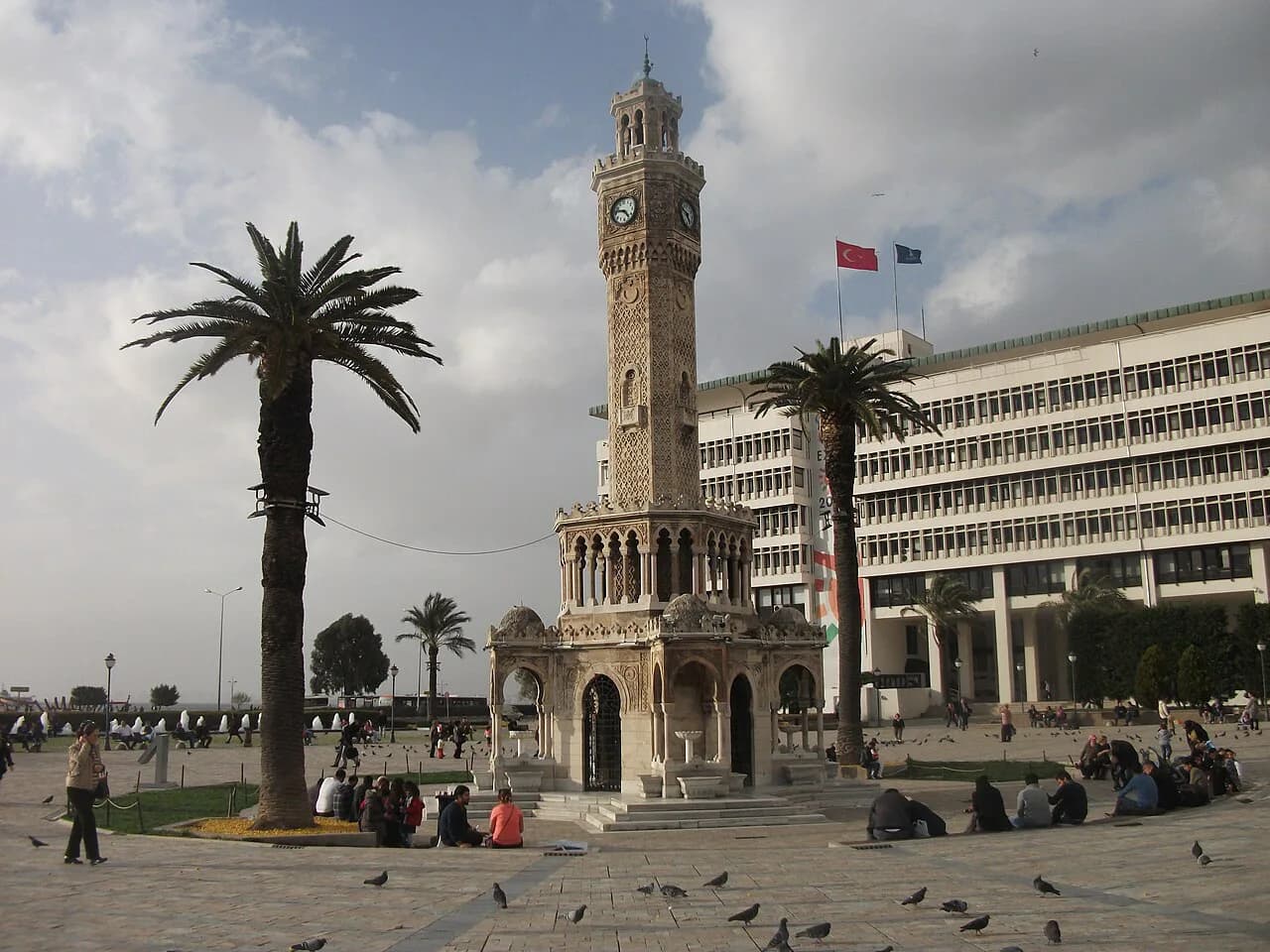 Is İzmir Worth Visiting? An Honest Answer for Turkey Travellers