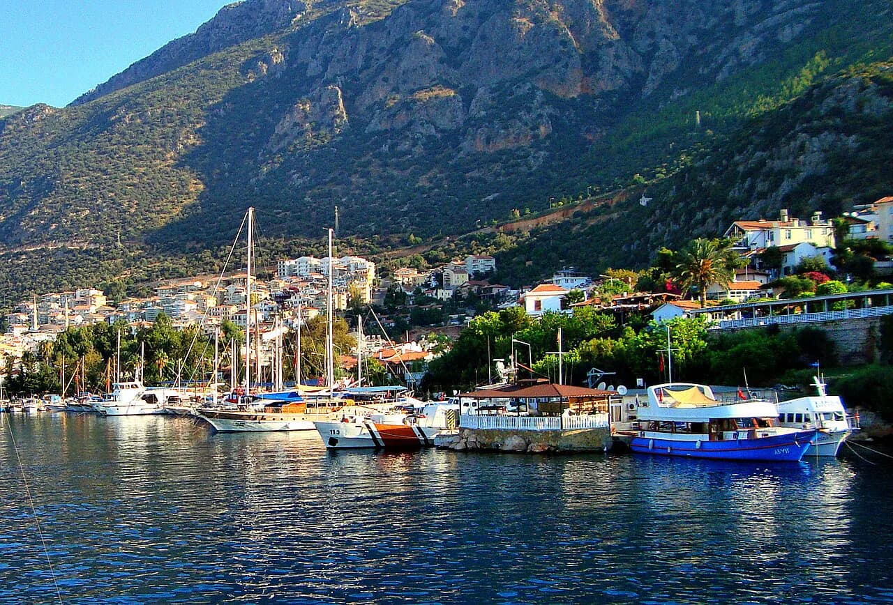 Kalkan or Kaş: Which Coastal Town Suits Your Holiday?