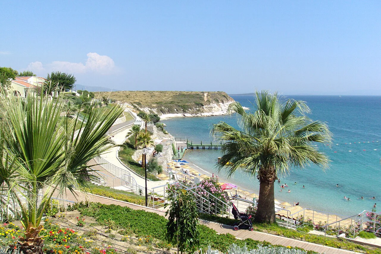 Altınkum's coastline in Didim.
