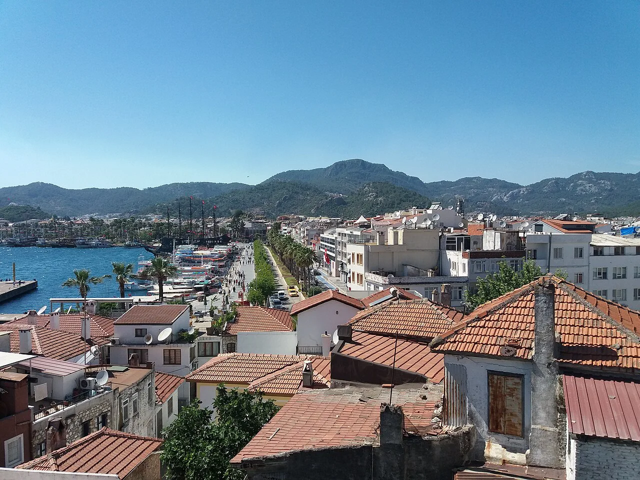 Rooftops of Marmaris running down to the bay.