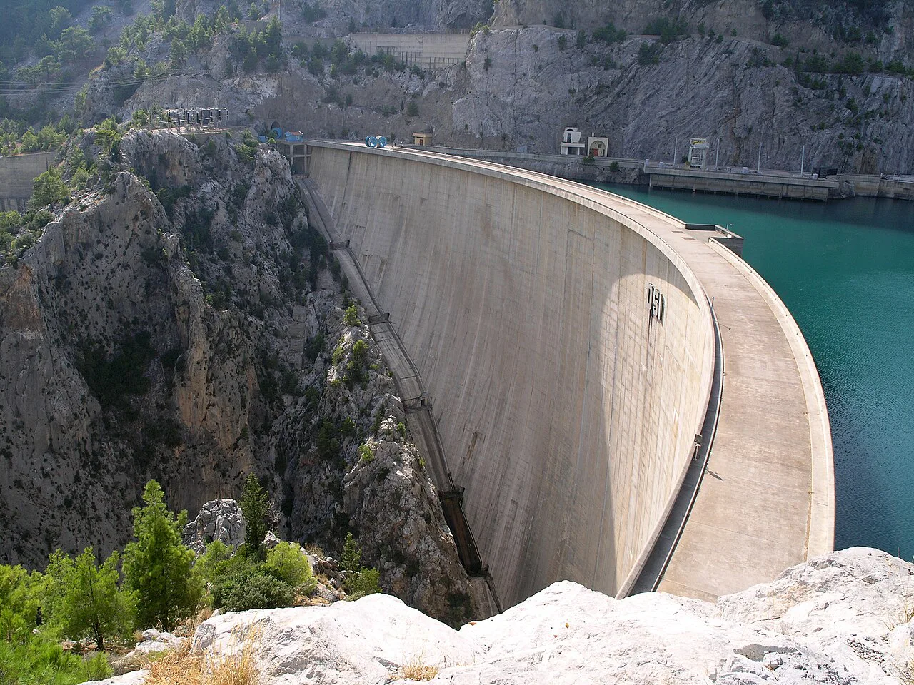The Oymapınar arch dam on the Manavgat River.