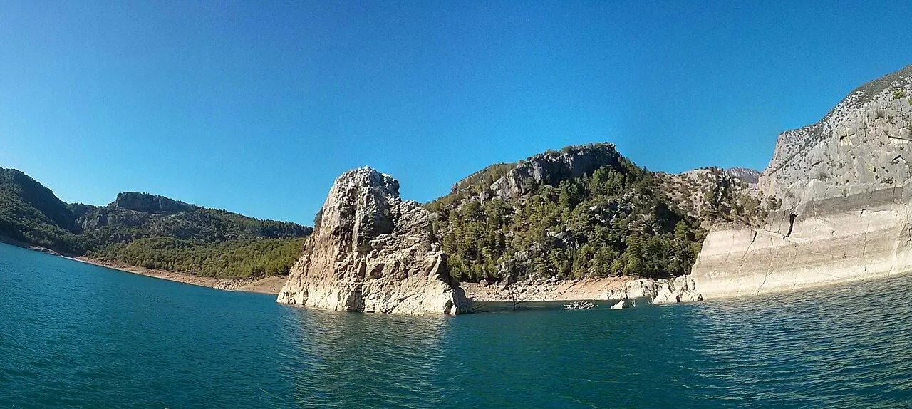 Rocky shores of the Green Canyon reservoir near Manavgat.