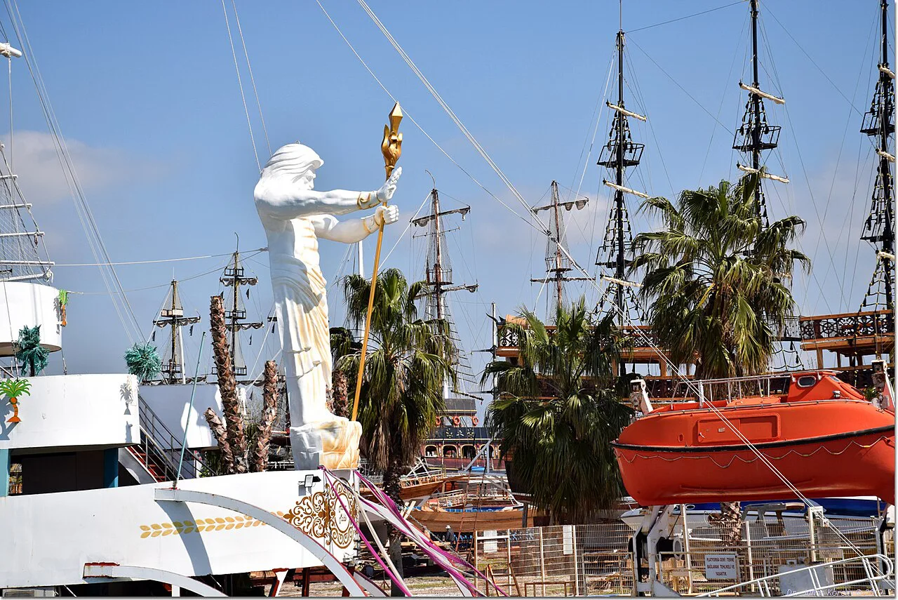 Excursion boats moored at the mouth of the Manavgat River.