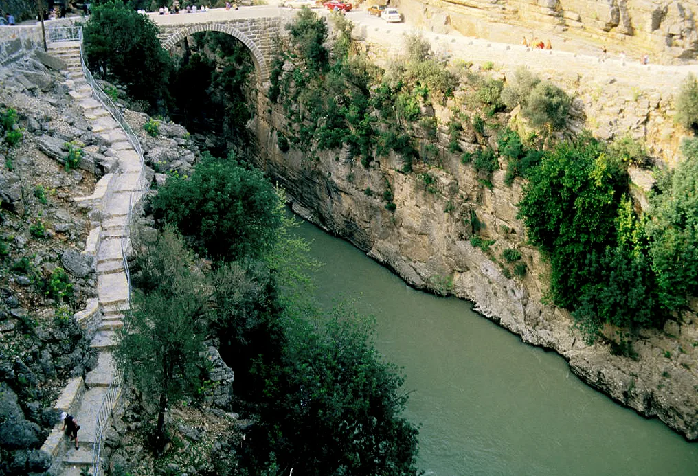 The ancient bridge over the river at Köprülü Canyon.